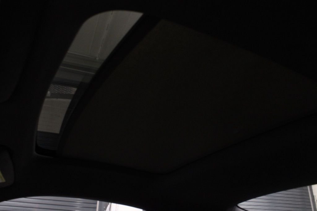 Used 2024  Porsche Carrera 4S image 31