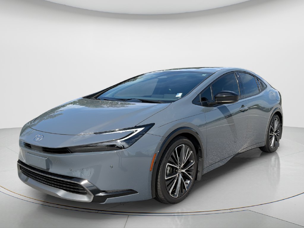 2023 Toyota Prius XLE