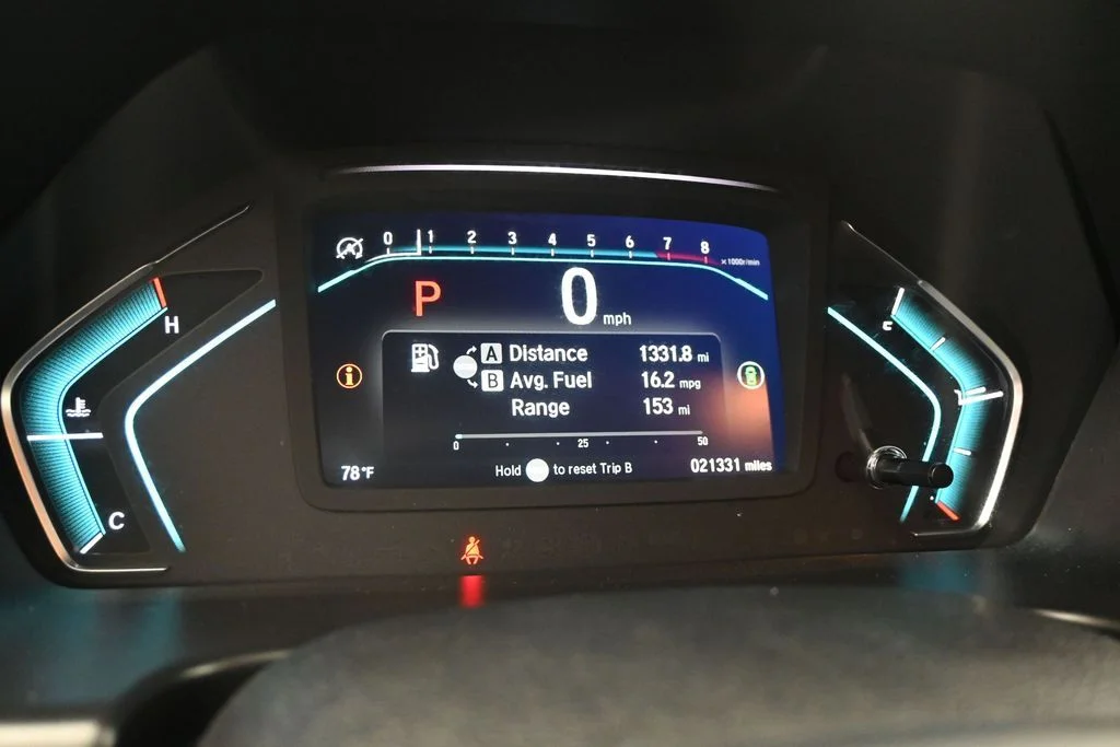 Used 2023  Honda Touring image 17