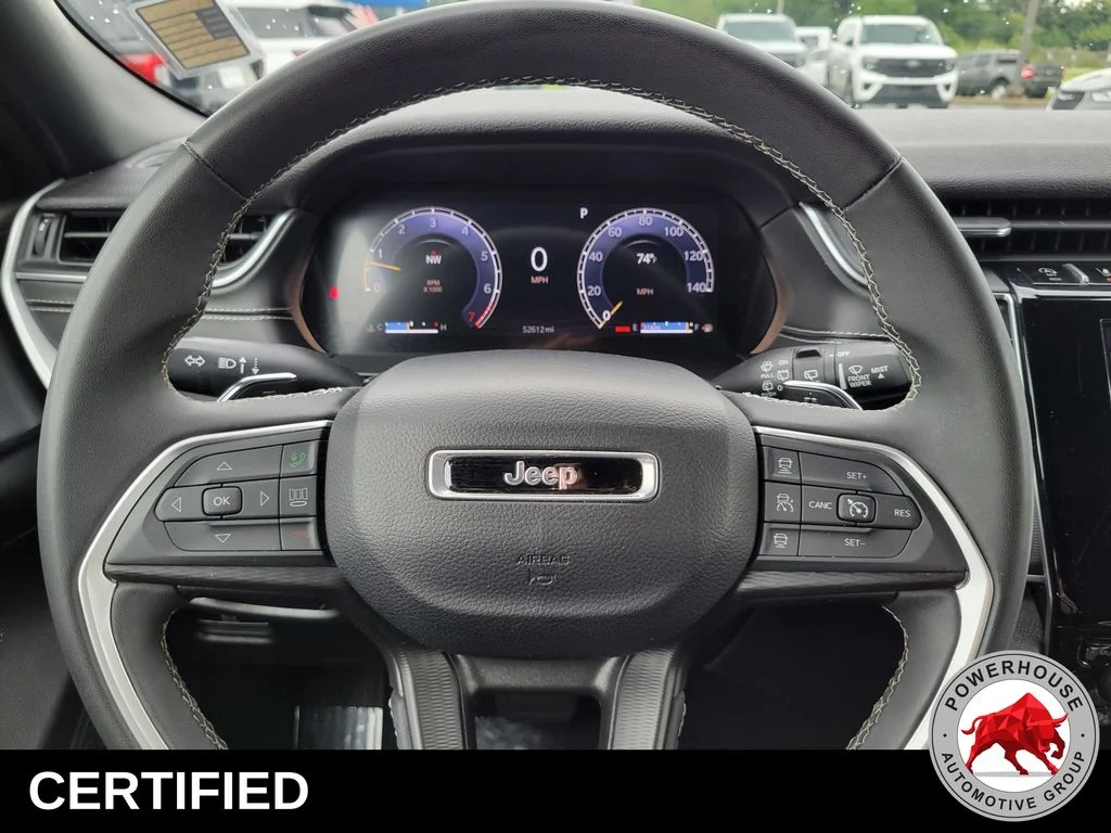 Used 2024 White Jeep Laredo image 33