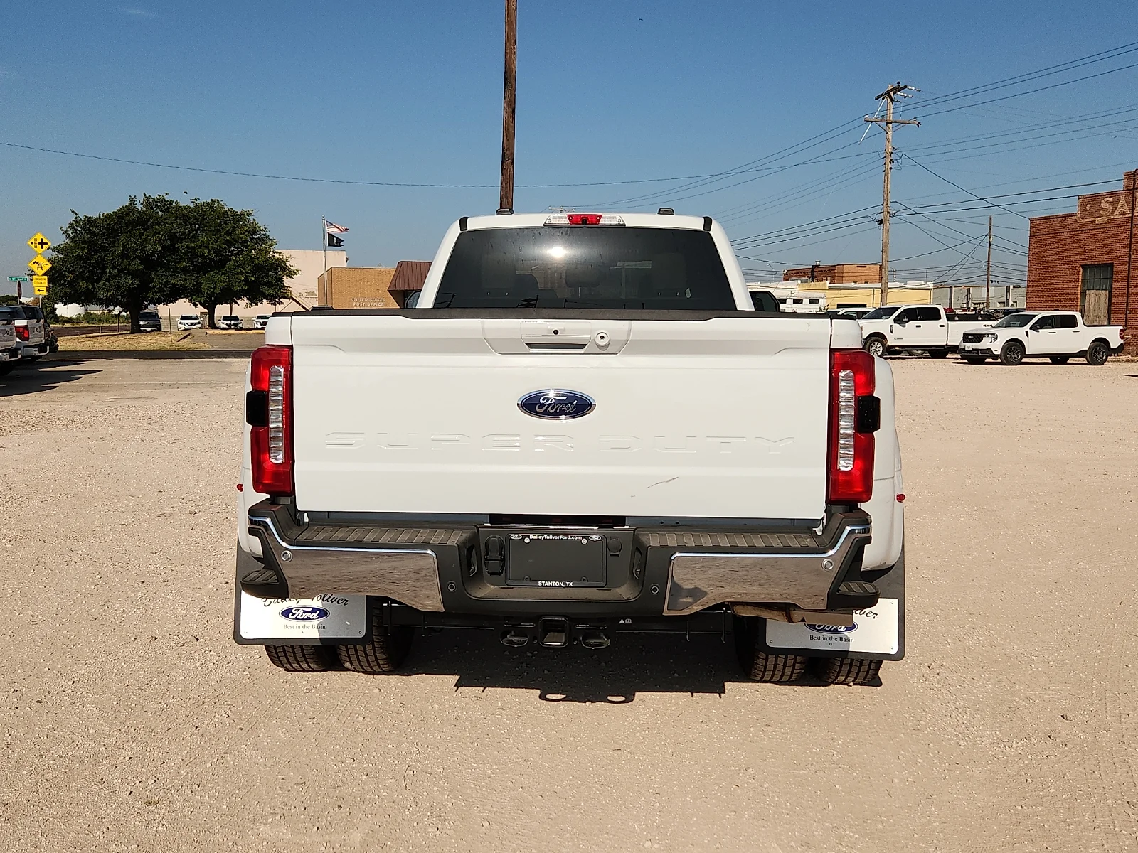 New 2026 Oxford White Ford Lariat image 6
