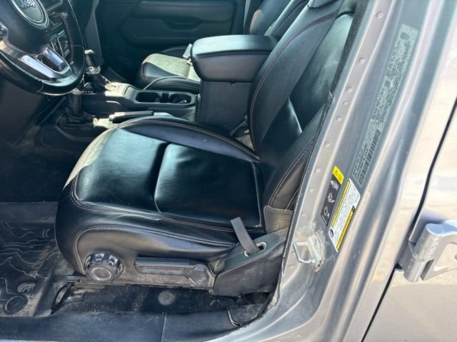 Used 2021 Silver Jeep Unlimited Rubicon image 7