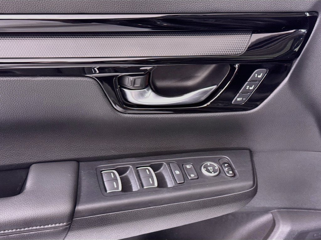 2025 Honda CR-V EX-L - Photo 23