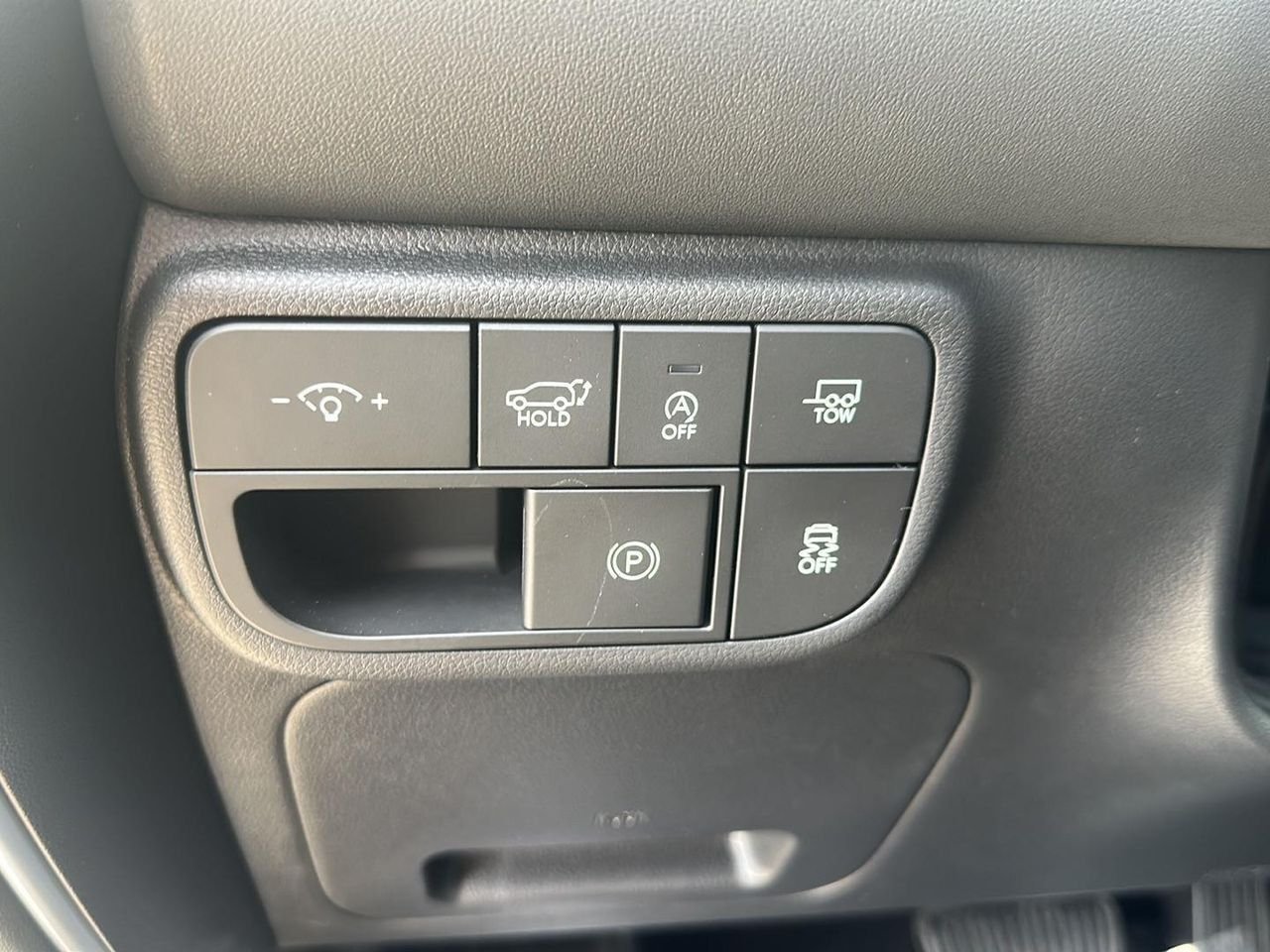 New 2026 Creamy White Pearl Hyundai SEL Premium AWD image 13
