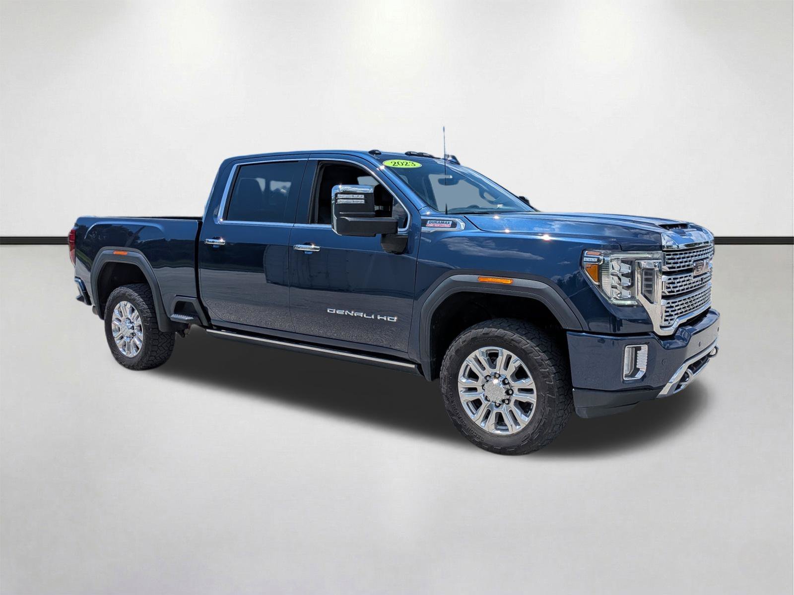 Used 2023 Pacific Blue Metallic GMC Denali image 2