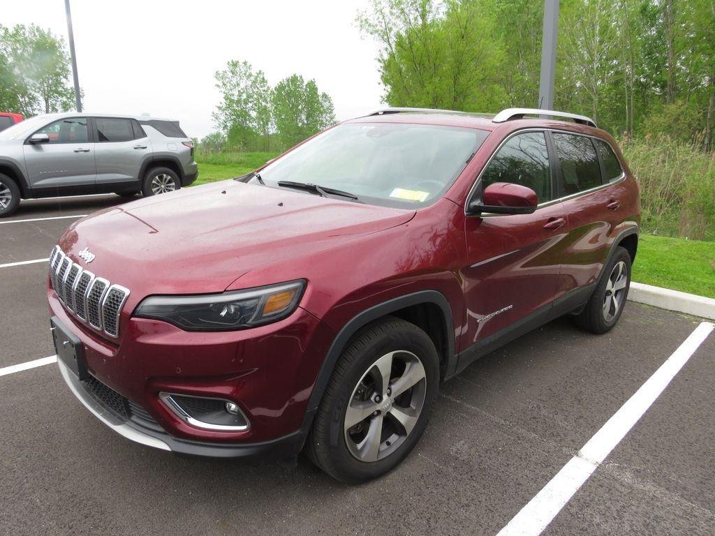 Used 2021 Velvet Red Pearlcoat Jeep Limited image 7