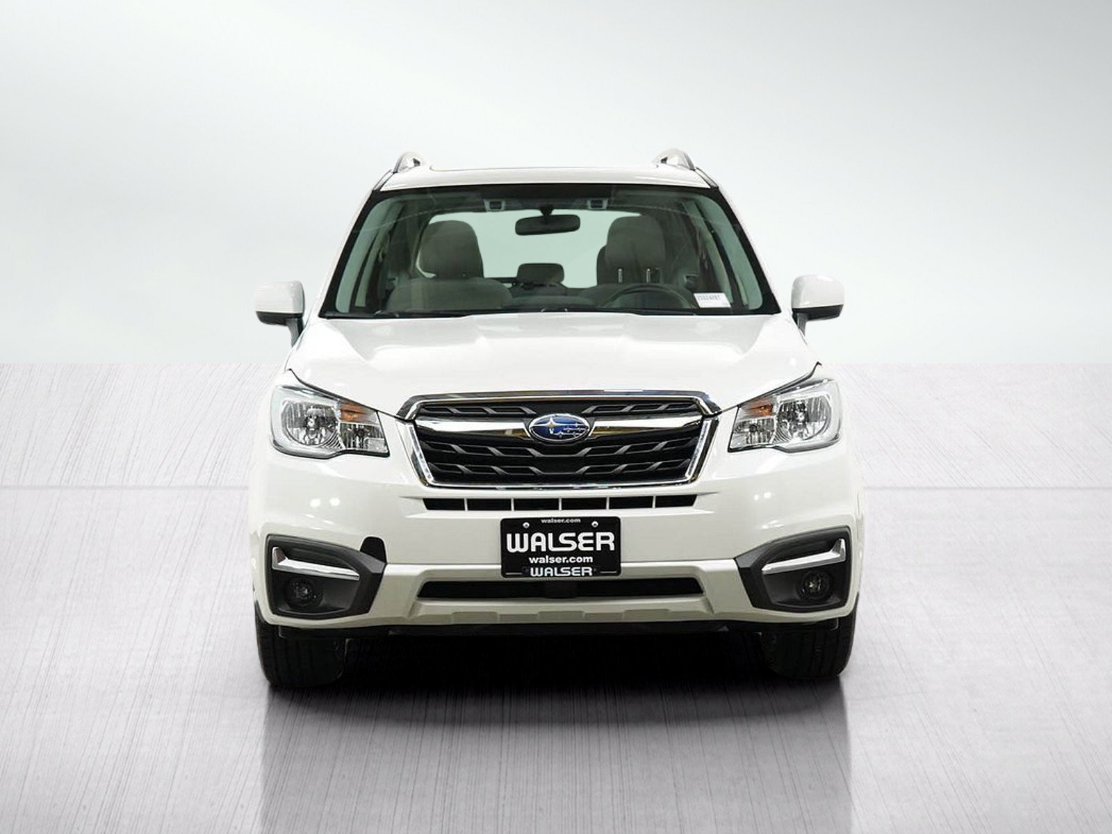Used 2018 Crystal White Pearl Subaru 2.5i Premium image 8