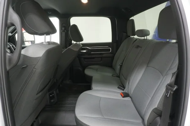 Used 2024  Ram Big Horn image 19