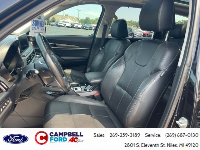 Used 2022 Black Kia SX image 31