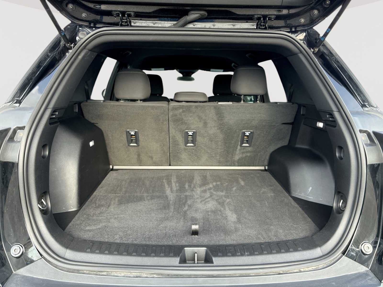 2025 Chevrolet Equinox LT - Photo 26