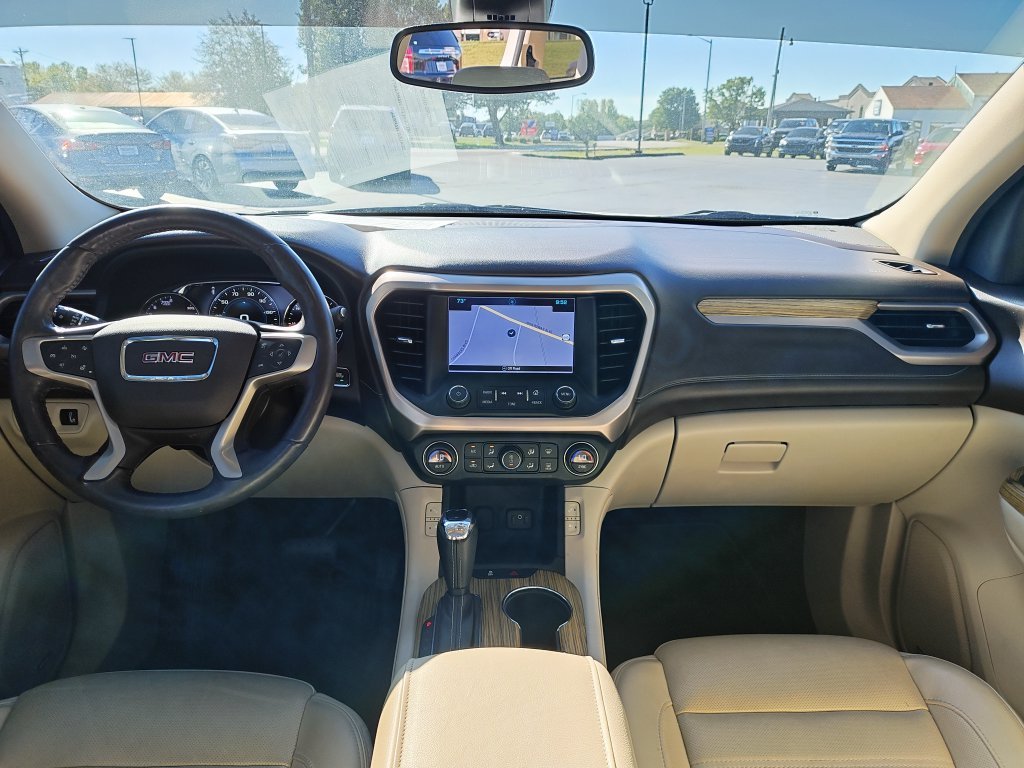 Used 2017 White GMC Denali image 15