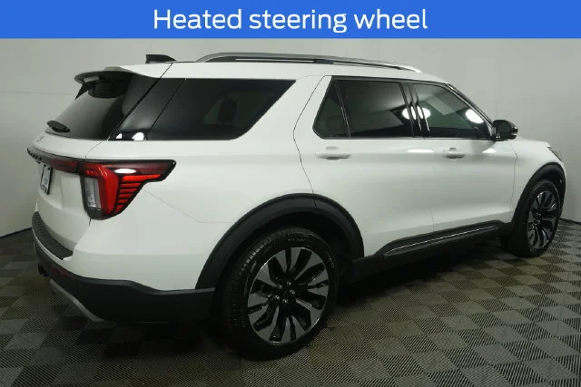 New 2027 Star White Metallic Tri-Coat Ford Platinum™ image 21