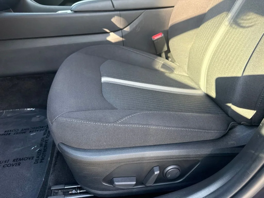 Used 2024 Blue Hyundai SEL image 14