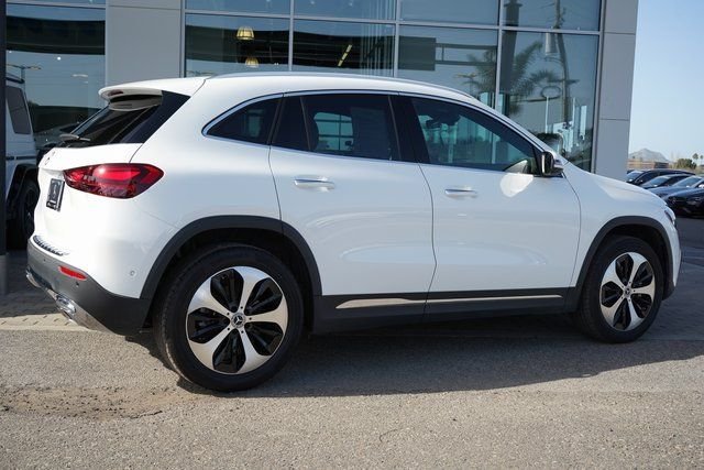 Used 2026  Mercedes-Benz GLA 250 image 8