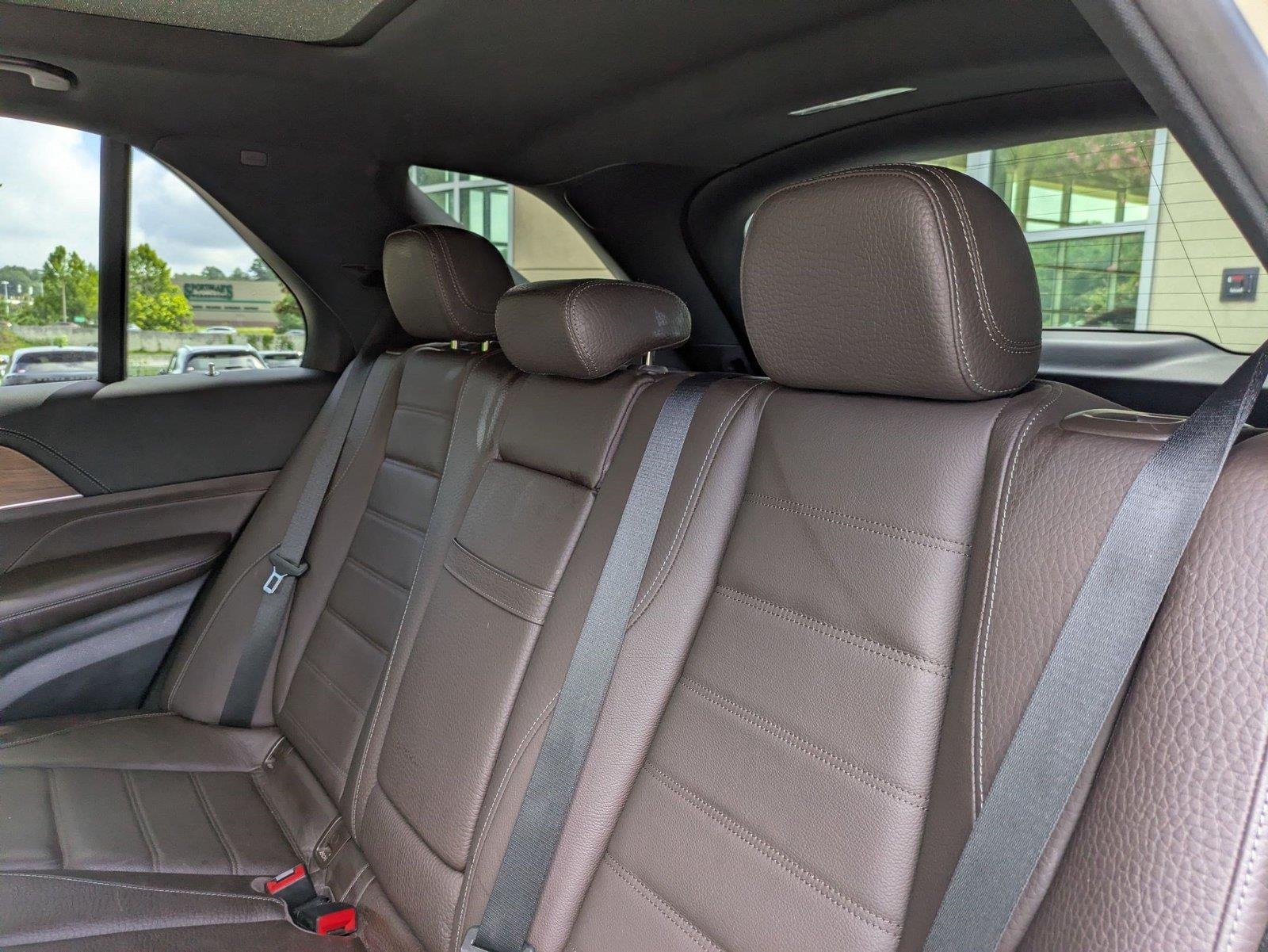 Used 2022 Mojave Silver Metallic Mercedes-Benz GLE 350 image 27