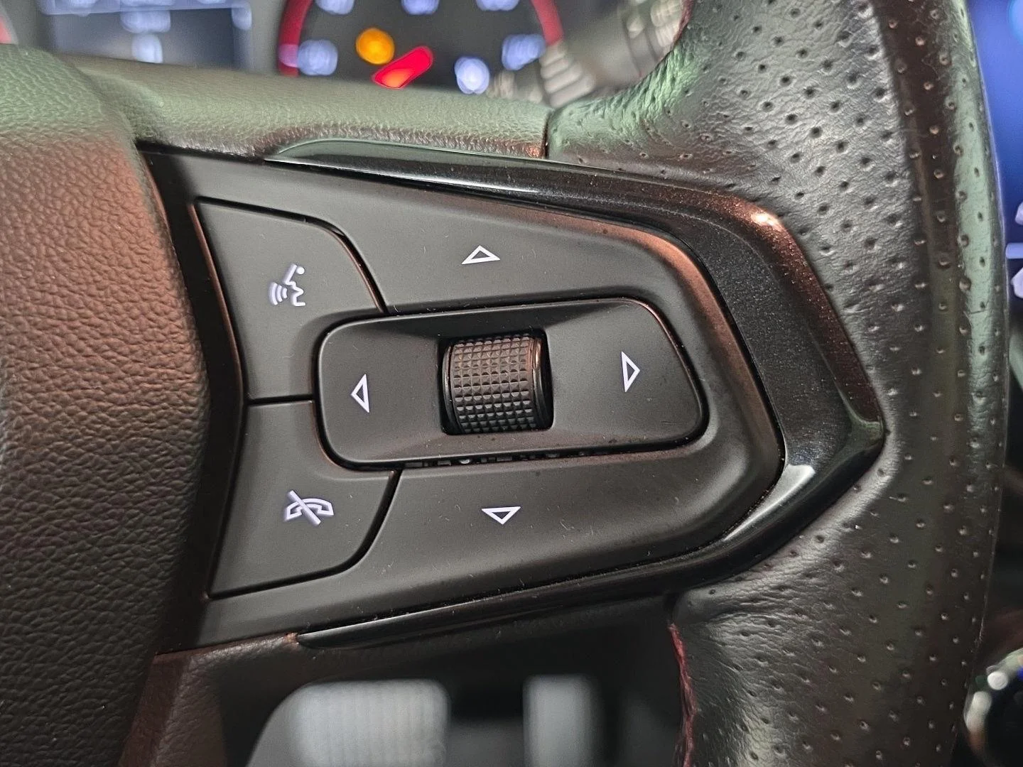 Used 2021 Mosaic Black Metallic Chevrolet RS image 20