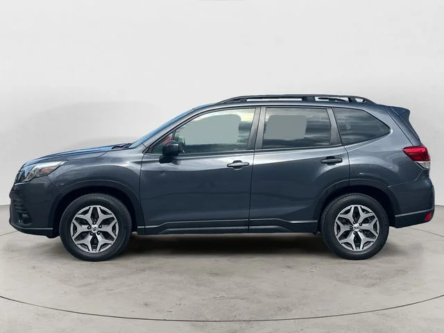 Used 2022 Gray Metallic Subaru Premium image 2