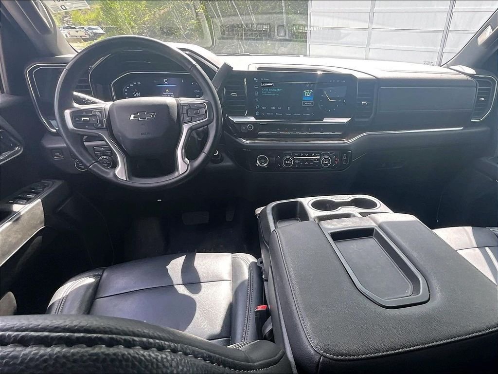 Used 2023 Summit White Chevrolet RST image 21