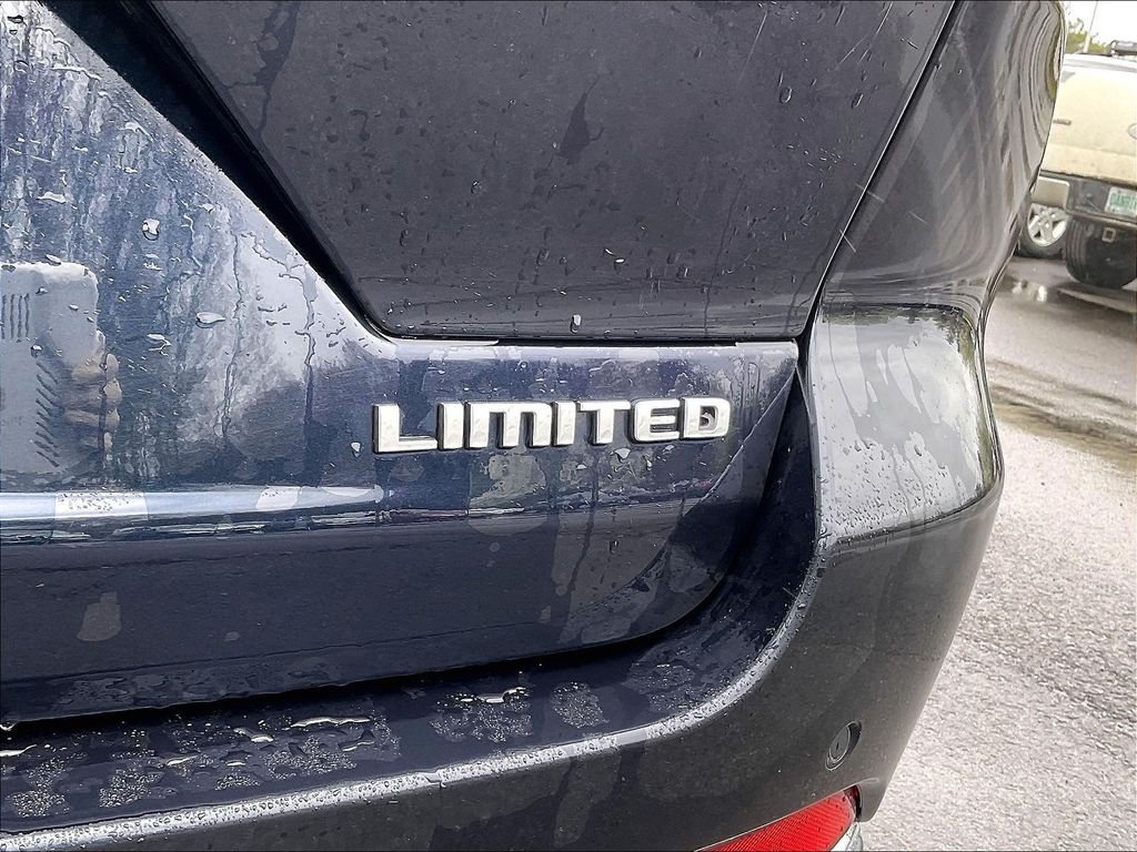 Used 2024 Black Jeep Limited image 29