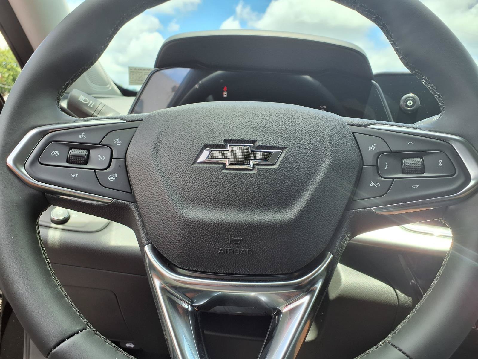 2026 Chevrolet Trax LT - Photo 12