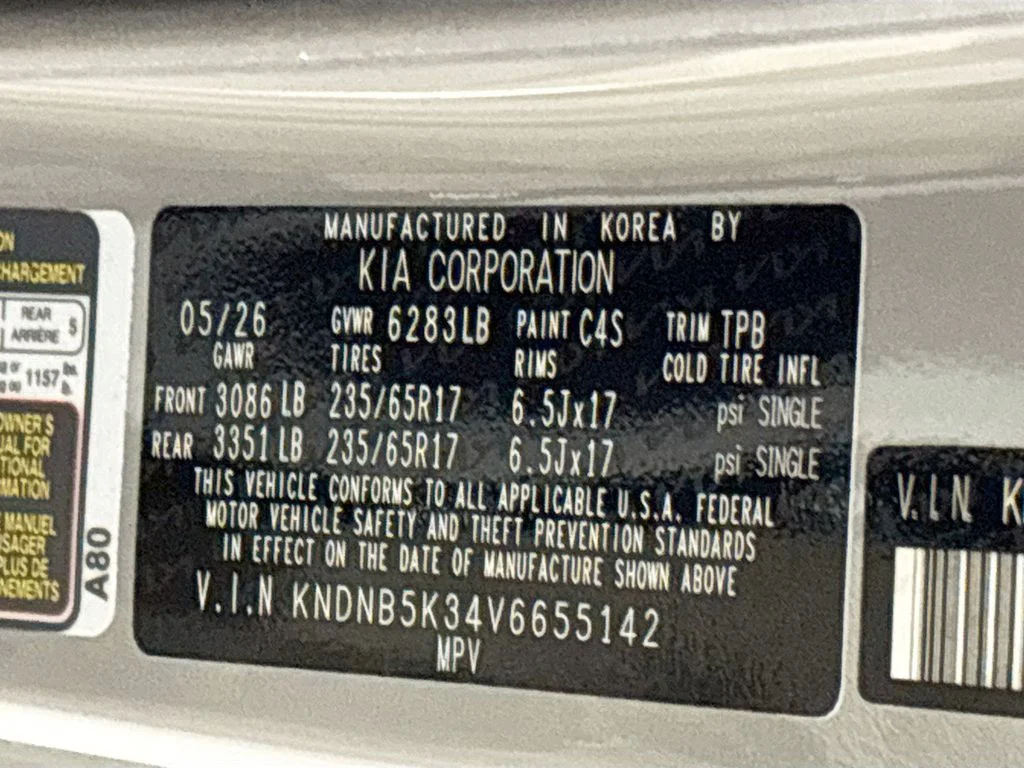New 2027 Ceramic Silver Kia LX image 24