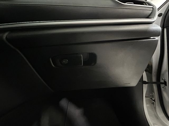 Used 2024 White Jeep Altitude image 24