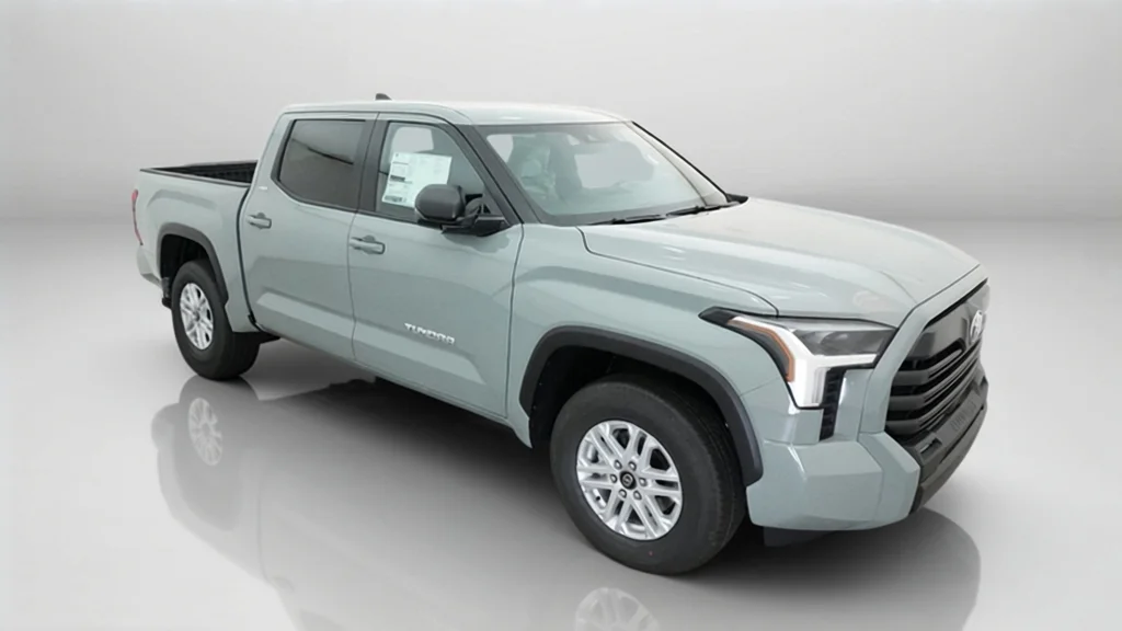 New 2026 Lunar Rock Toyota SR5 image 5