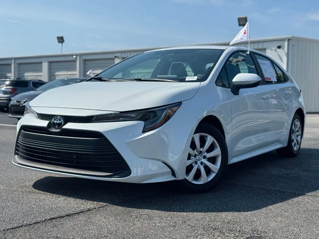 Used 2026 Beige Toyota LE image 6