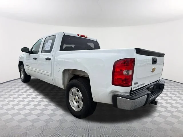 Used 2013 SUMMIT WHITE Chevrolet LT image 7