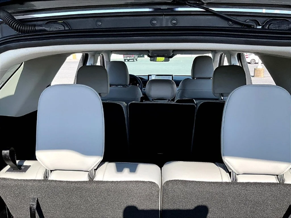 New 2026 Carbonized Gray Metallic Ford Active image 33