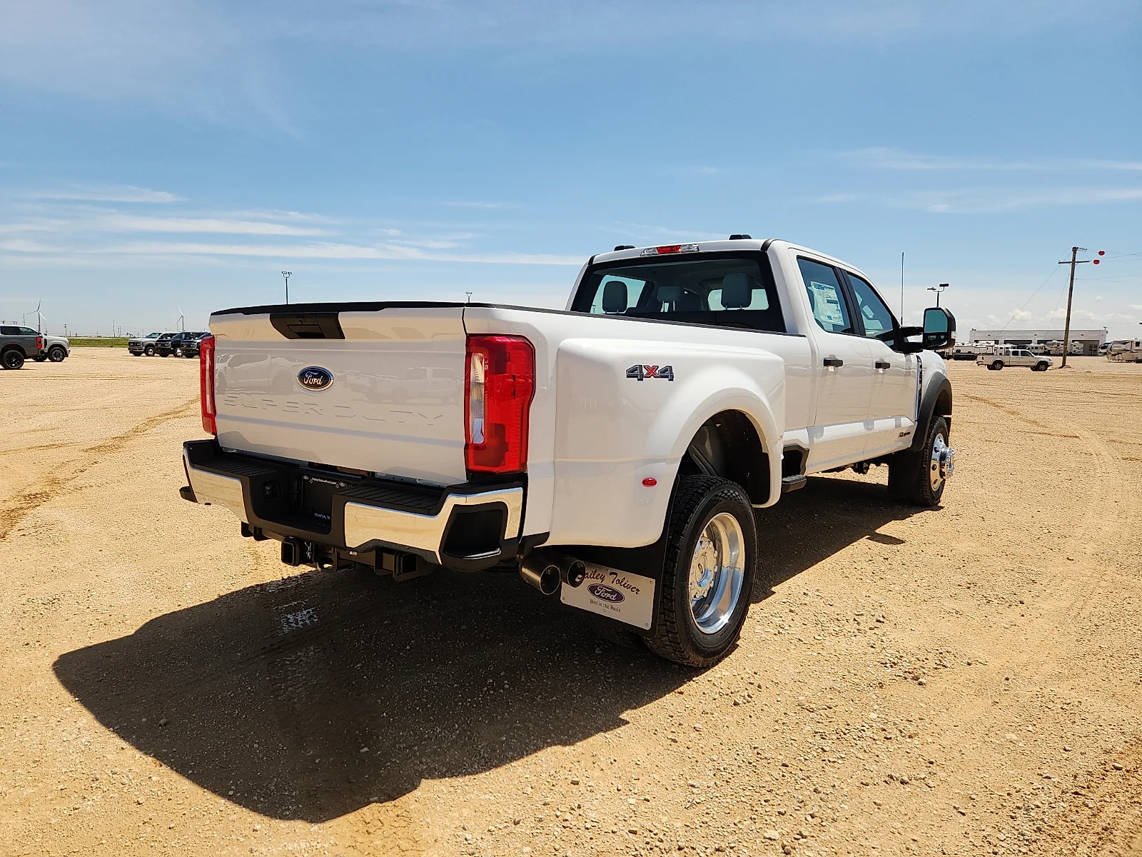 New 2026 Oxford White Ford F-450® XL image 7