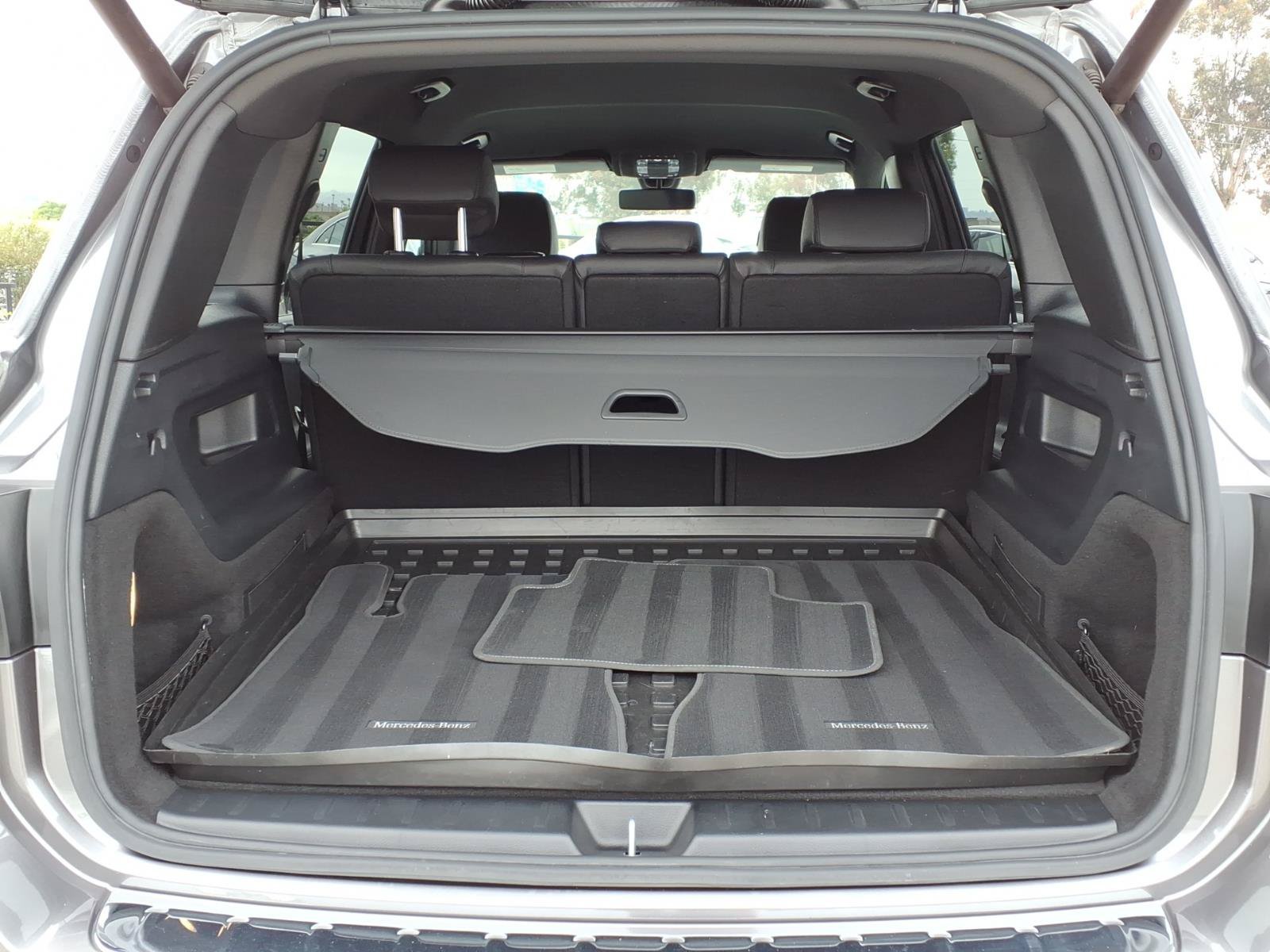 Used 2020 Mountain Gray Metallic Mercedes-Benz GLB250W image 23