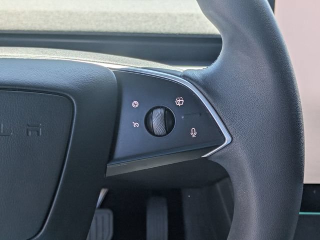 Used 2025 Solid Black Tesla Long Range image 18