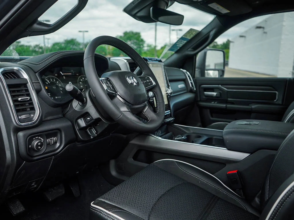 New 2026 Forged Blue Metallic RAM LARAMIE image 16