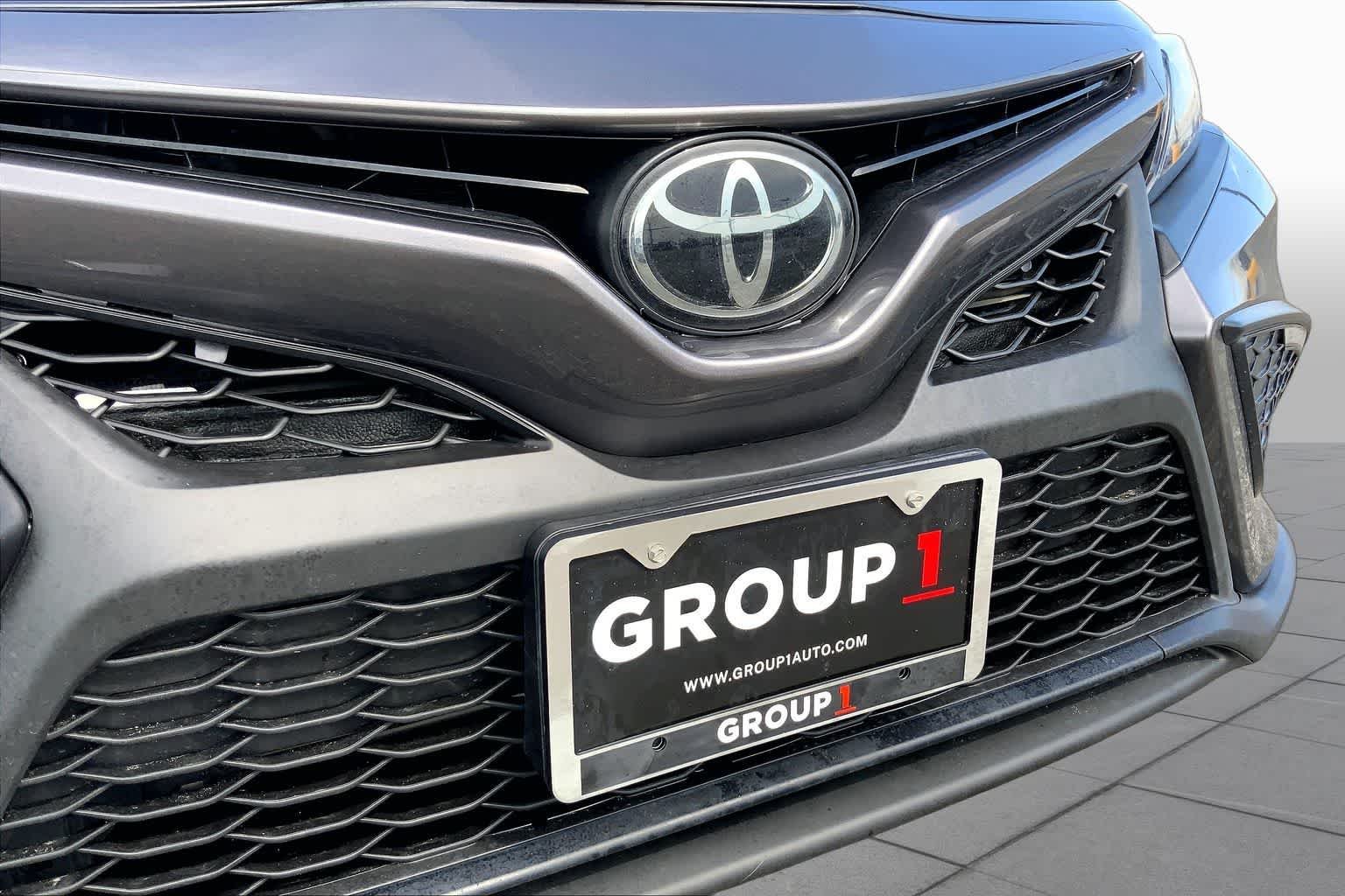 Used 2024 Predawn Gray Mica Toyota SE image 29