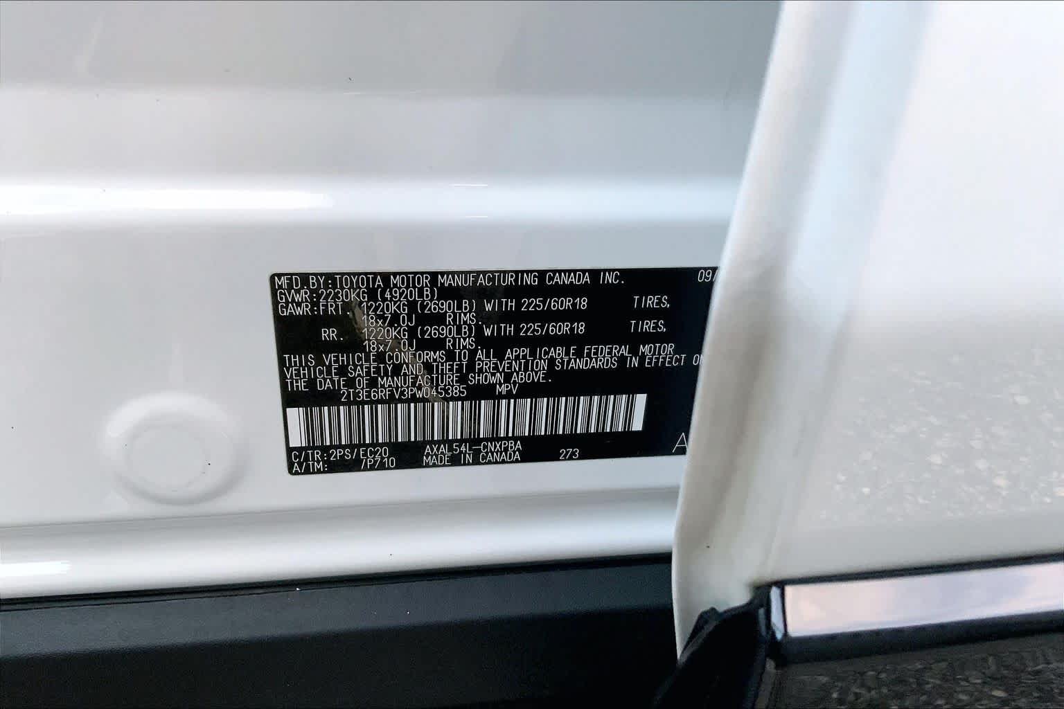 Used 2023 Wind Chill Pearl/Midnight Black Metallic Toyota Hybrid XSE image 31
