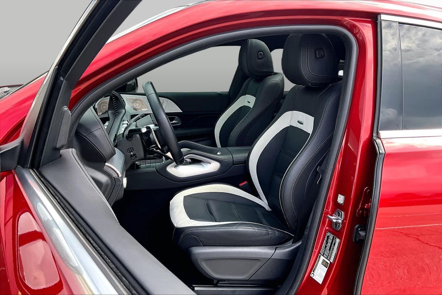 Used 2025 MANUFAKTUR Cardinal Red Metallic Mercedes-Benz AMG® GLE 63 S image 8