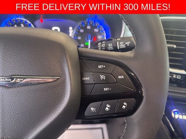 2025 Chrysler Pacifica Limited - Photo 18