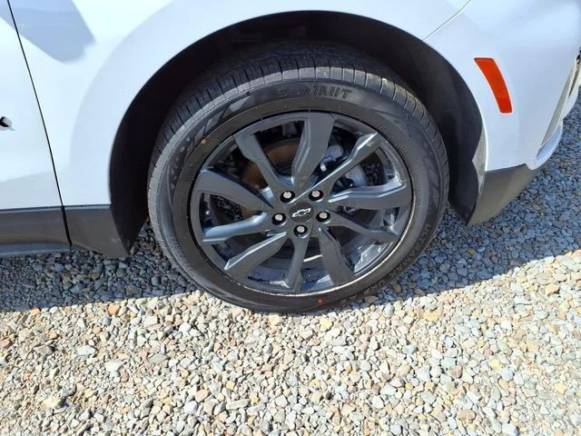 Photo 9