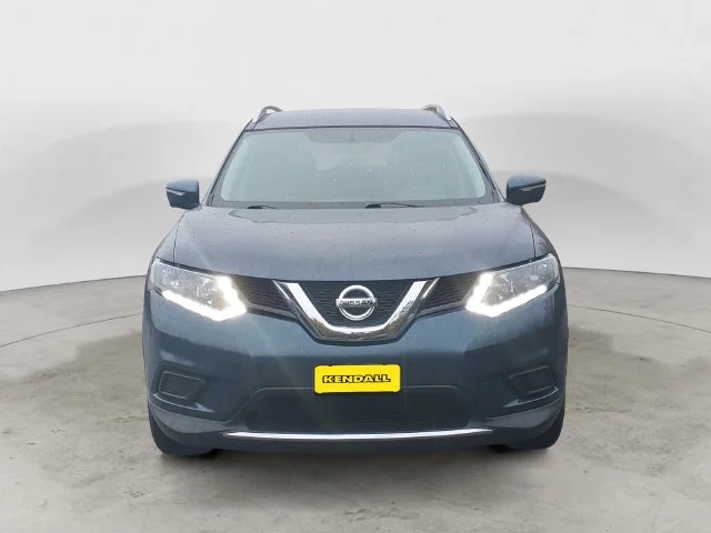 Used 2014 Graphite Blue Nissan SV image 2