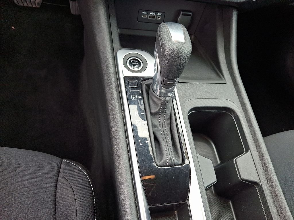 Used 2023  Nissan SV image 16