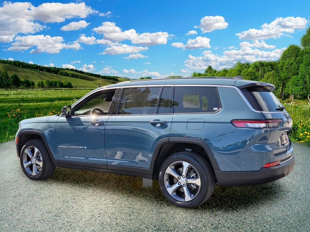 New 2026 Steel Blue Exterior Paint Jeep Limited image 4
