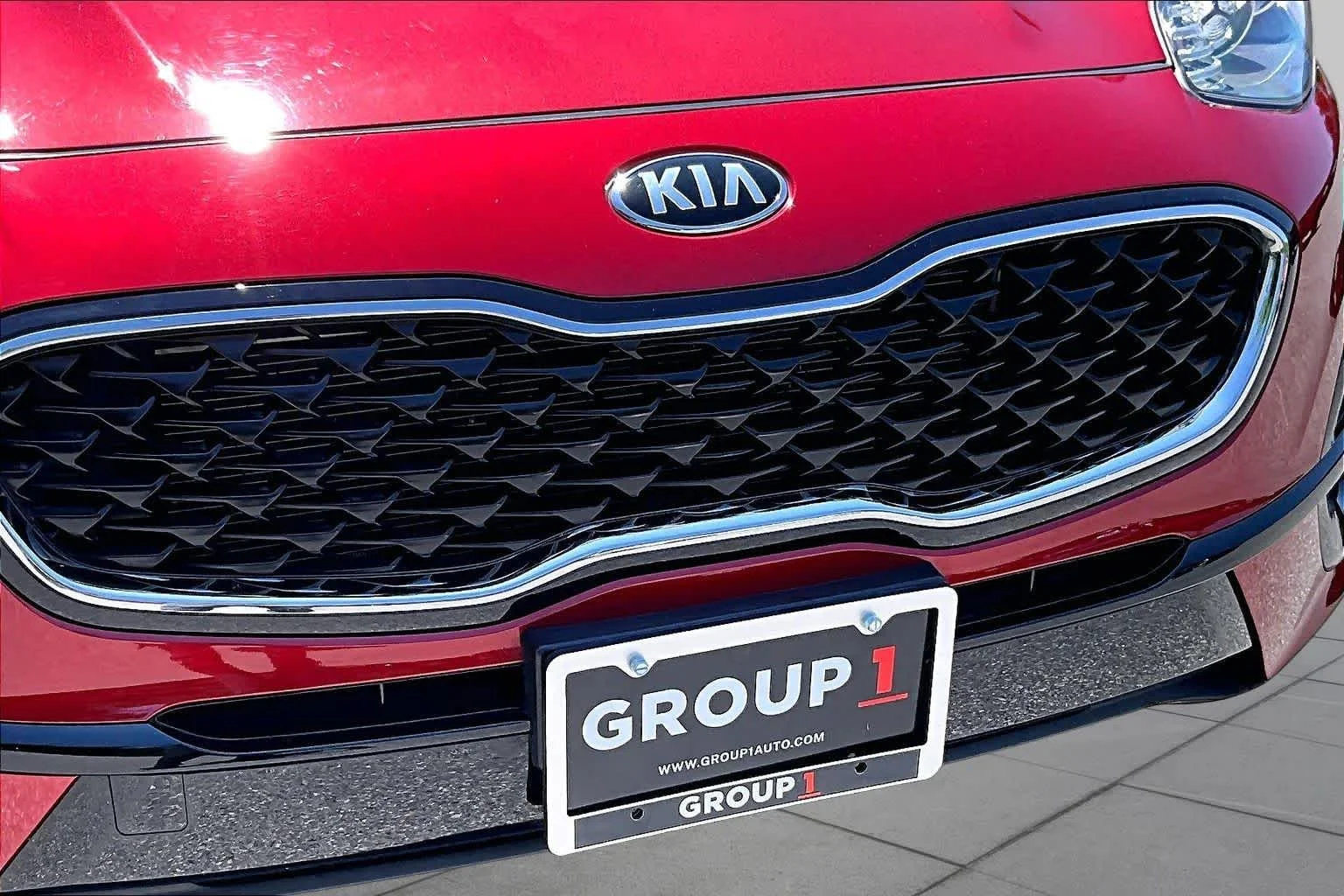 Used 2021 Hyper Red Kia LX image 29