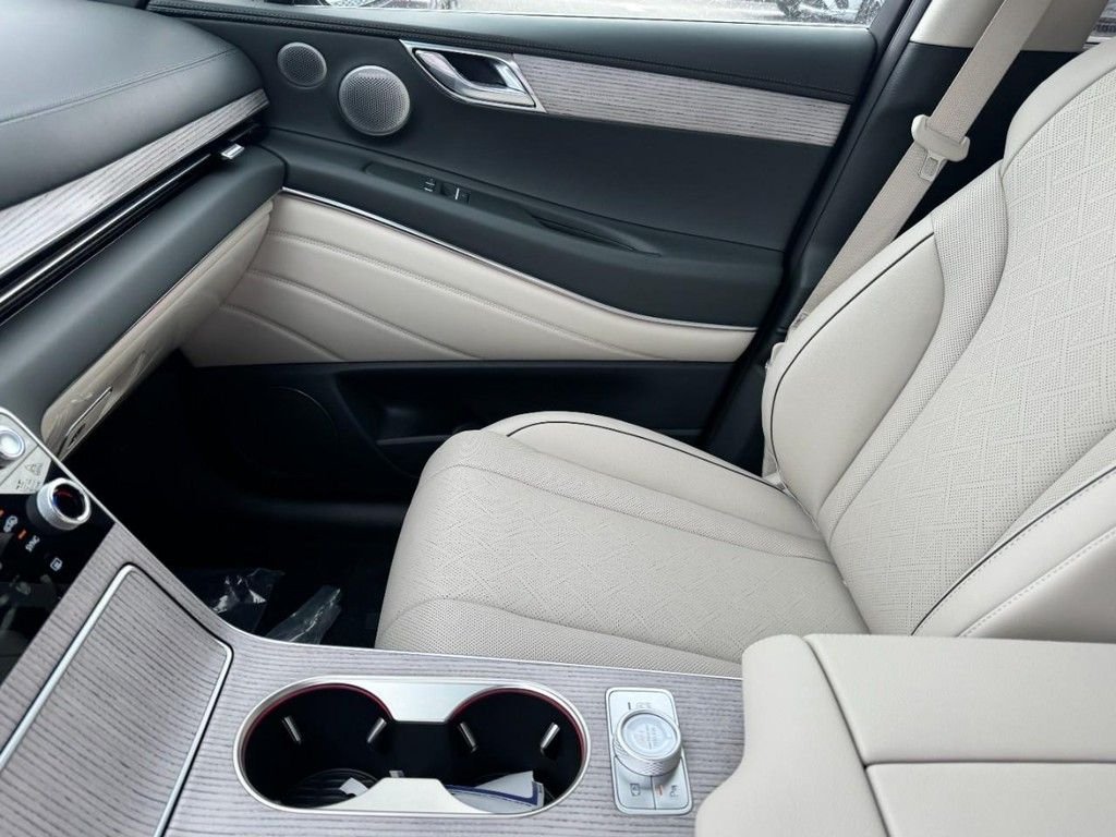 New 2026 Vik Black Genesis 2.5T ADVANCED image 9