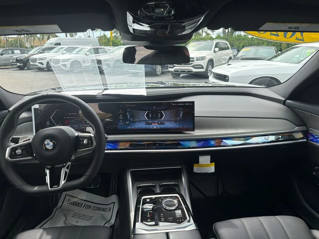 2026 BMW 7 Series 740i - Photo 19