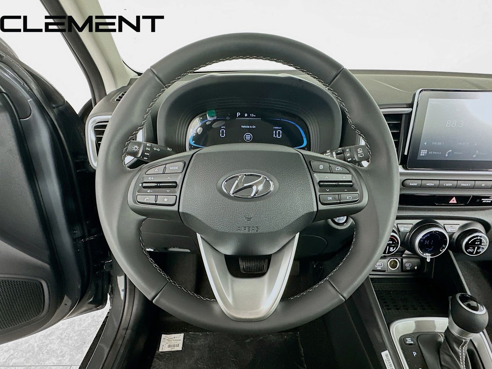 2026 Hyundai Venue SEL - Photo 14
