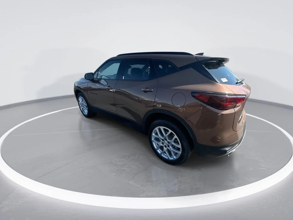 Used 2023 Brown Chevrolet LT image 6