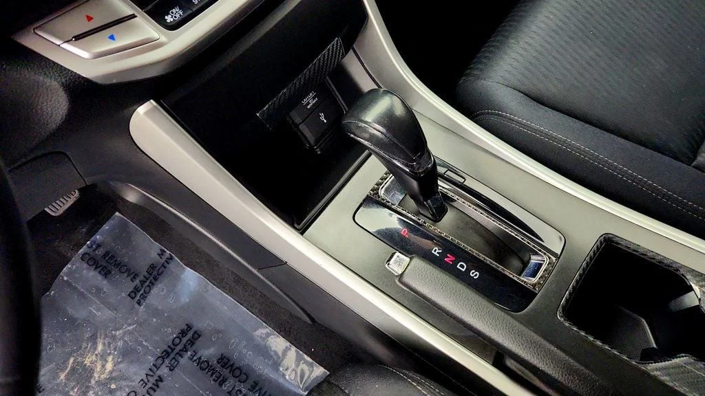 Used 2015 White Orchid Pearl Honda 4dr I4 CVT Sport image 16