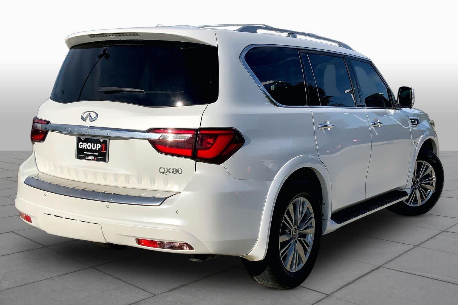 Used 2019 Moonstone White INFINITI LUXE image 13