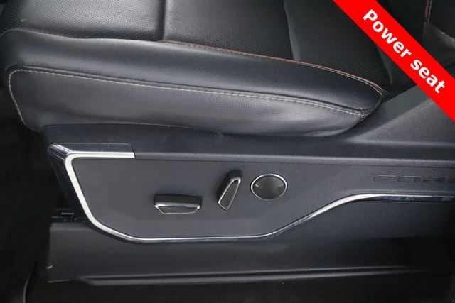 Used 2023 Gray Ford Lariat image 19